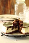 עוגת גבינה מהממת עם בראוניז שוקולד 