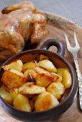 עוף צלוי עם תפוחי אדמה – בלי קיצורים